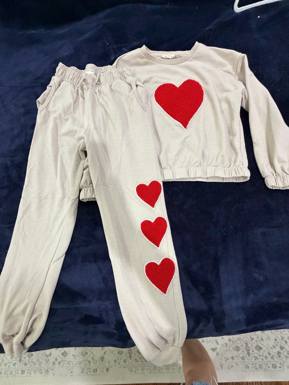 Jessica Simpson Light Gray Pajama Set with Red Heart Appliqués